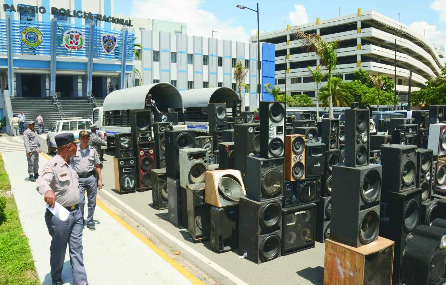 Las normas dominicanas establecen los requisitos para la protección contra la contaminación sonora. (FUENTE EXTERNA)