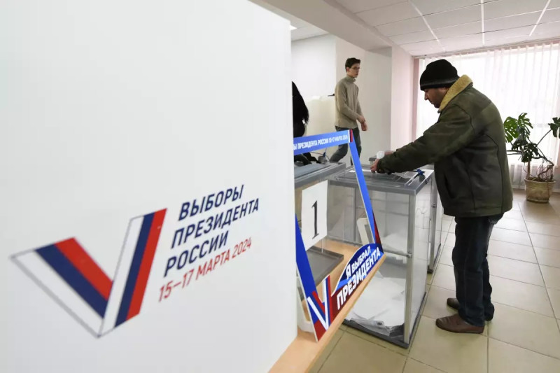 Una encuesta estatal predijo a principios de semana que Putin obtendría más del 80% de los votos. / AFP