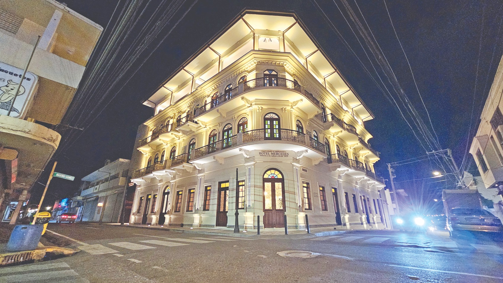 Centro Cultural Banreservas, antiguo Hotel Mercedes